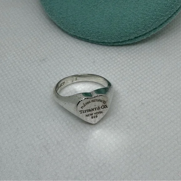 Tiffany & Co. Silver Heart Signet Ring - Picture 8 of 16
